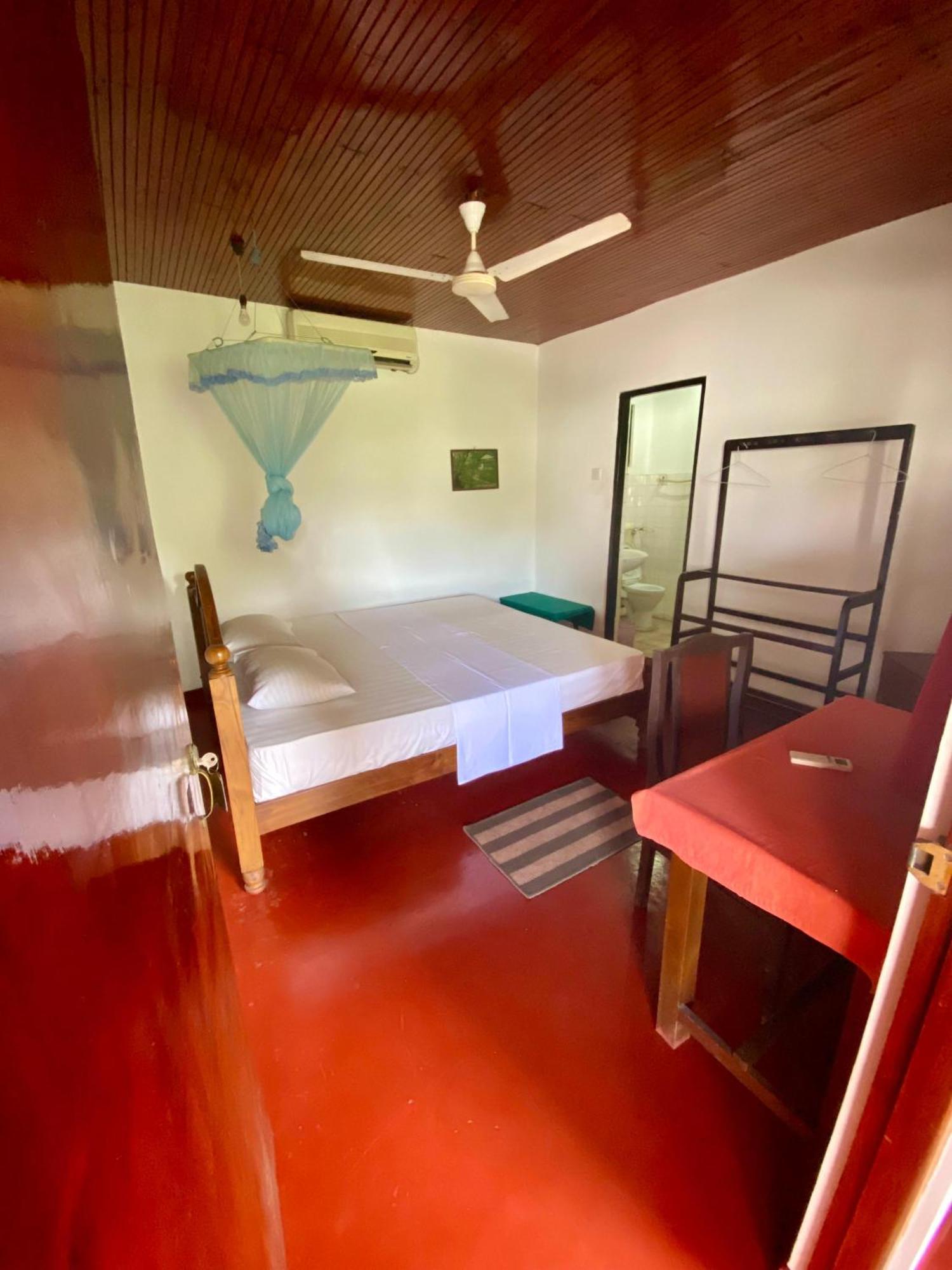 Hotel Tk Green Garden Matara Exterior photo